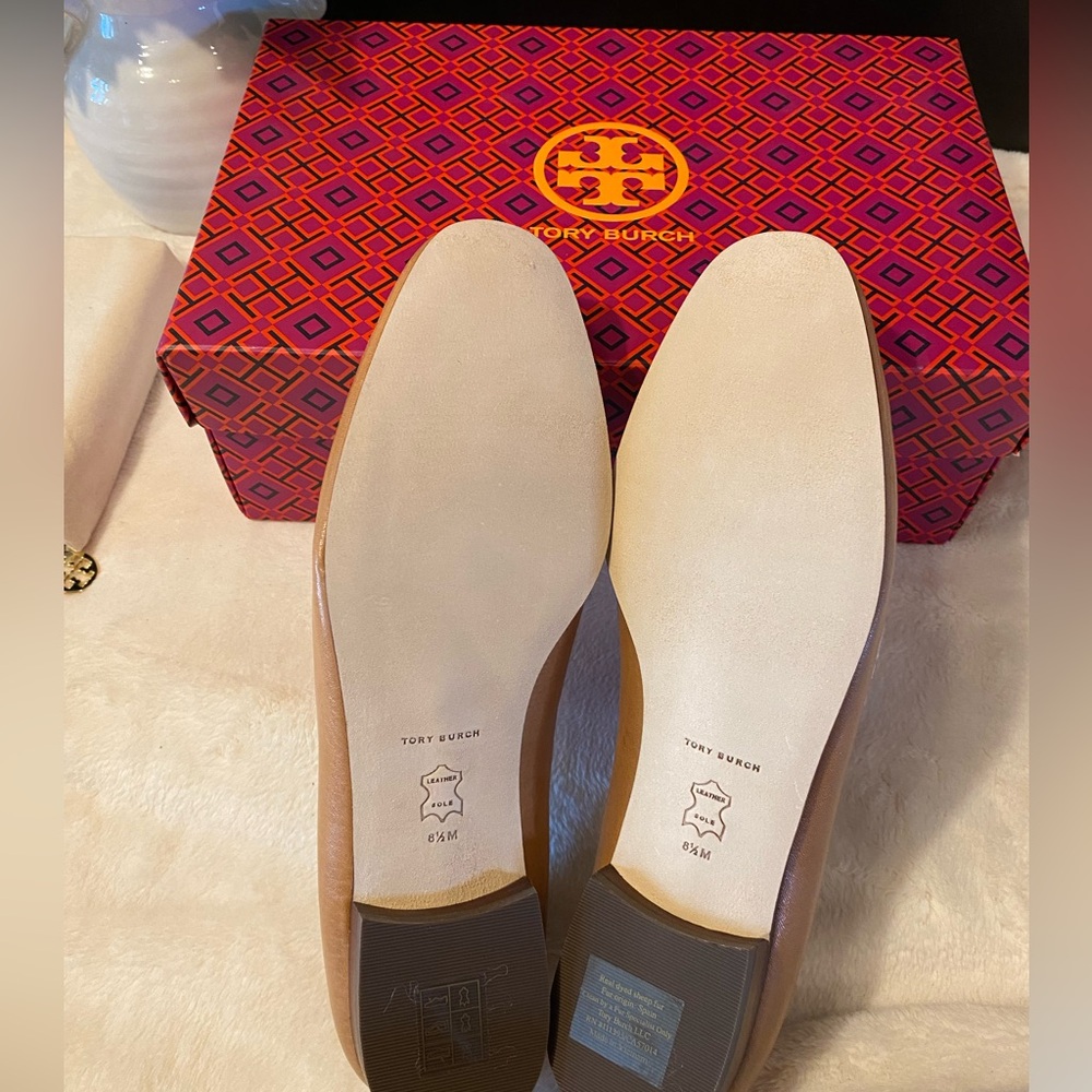 TORY BURCH JESSA SHEARLING LOAFERS - Picture 5 of 8